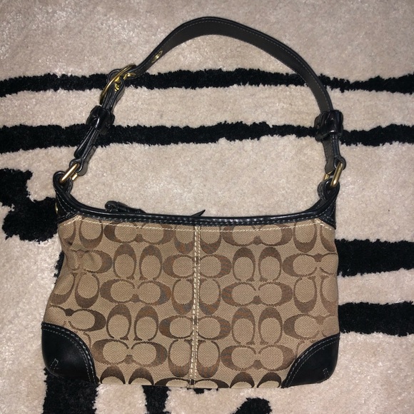 Coach purse - Picture 1 of 4